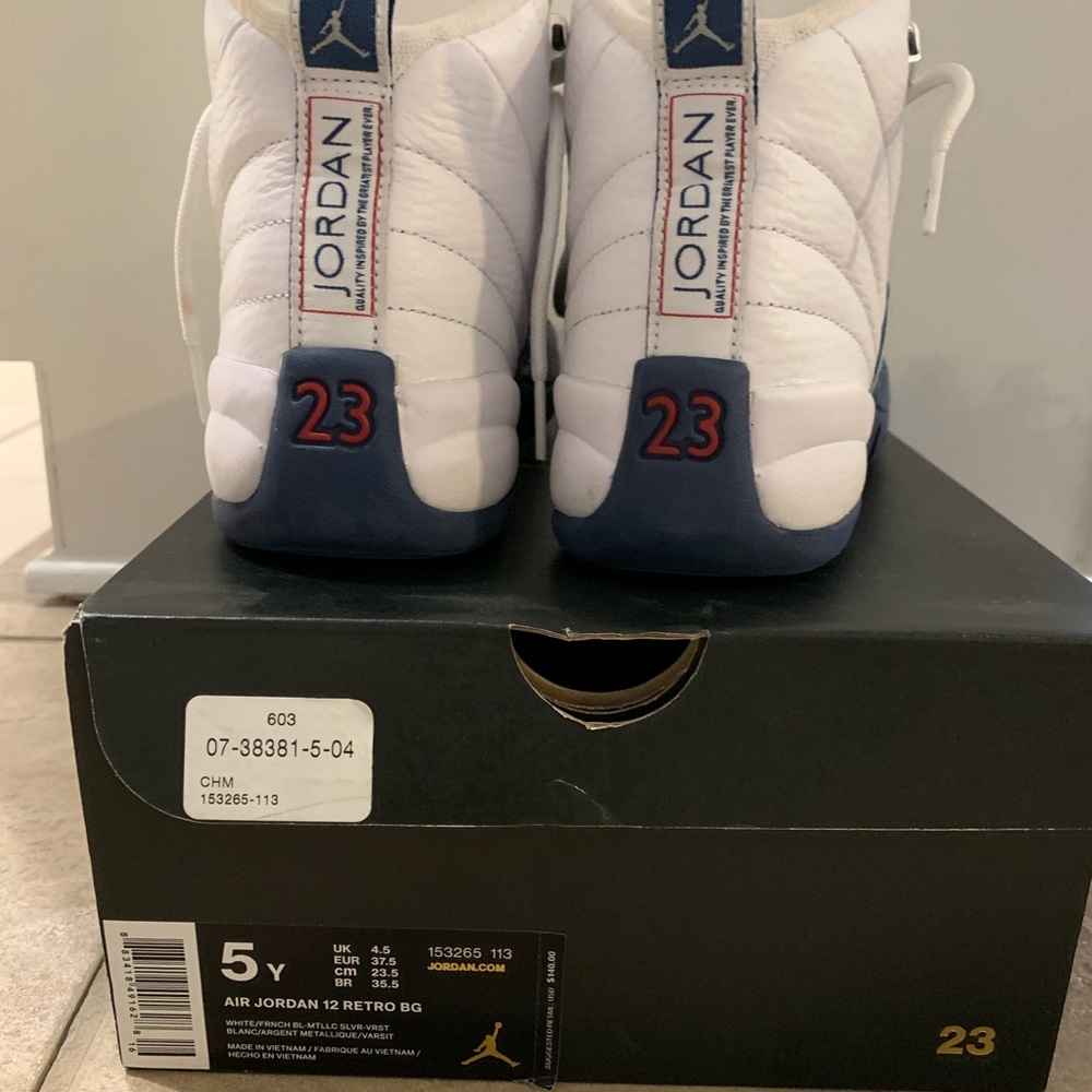 Jordan Retro 12 - Picture 3 of 7